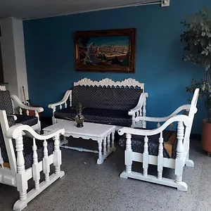 2* Hotel Manzanares